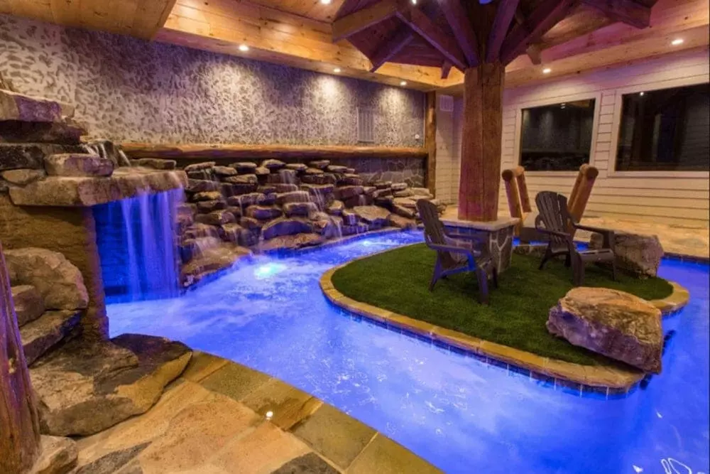Top 5 Reasons To Stay In Pigeon Forge Cabins With Indoor Pools