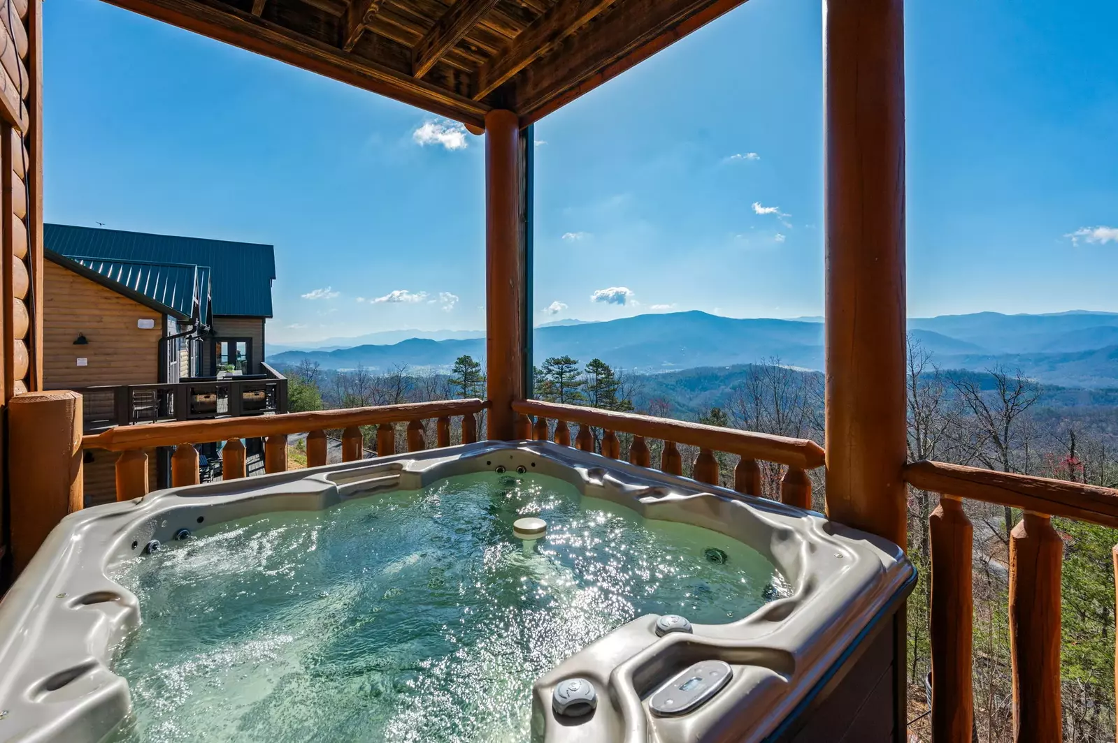 AMAZING VIEW MANOR