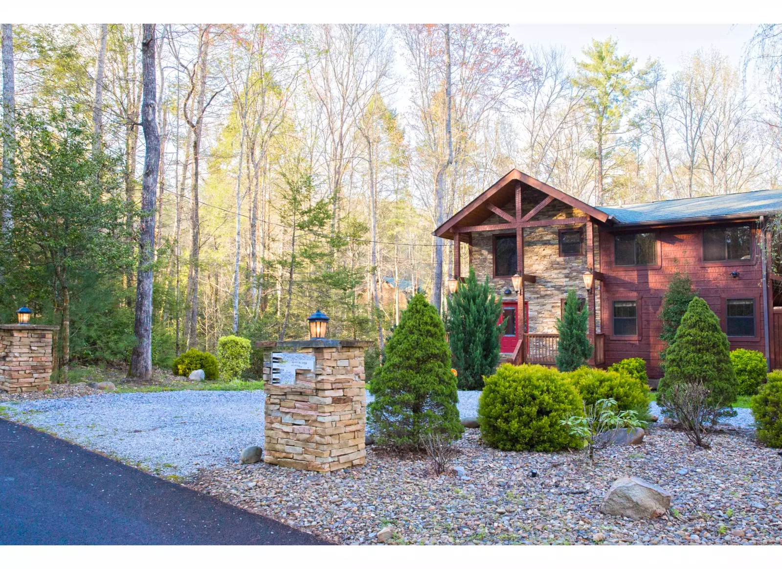 CUB CREEK LODGE
