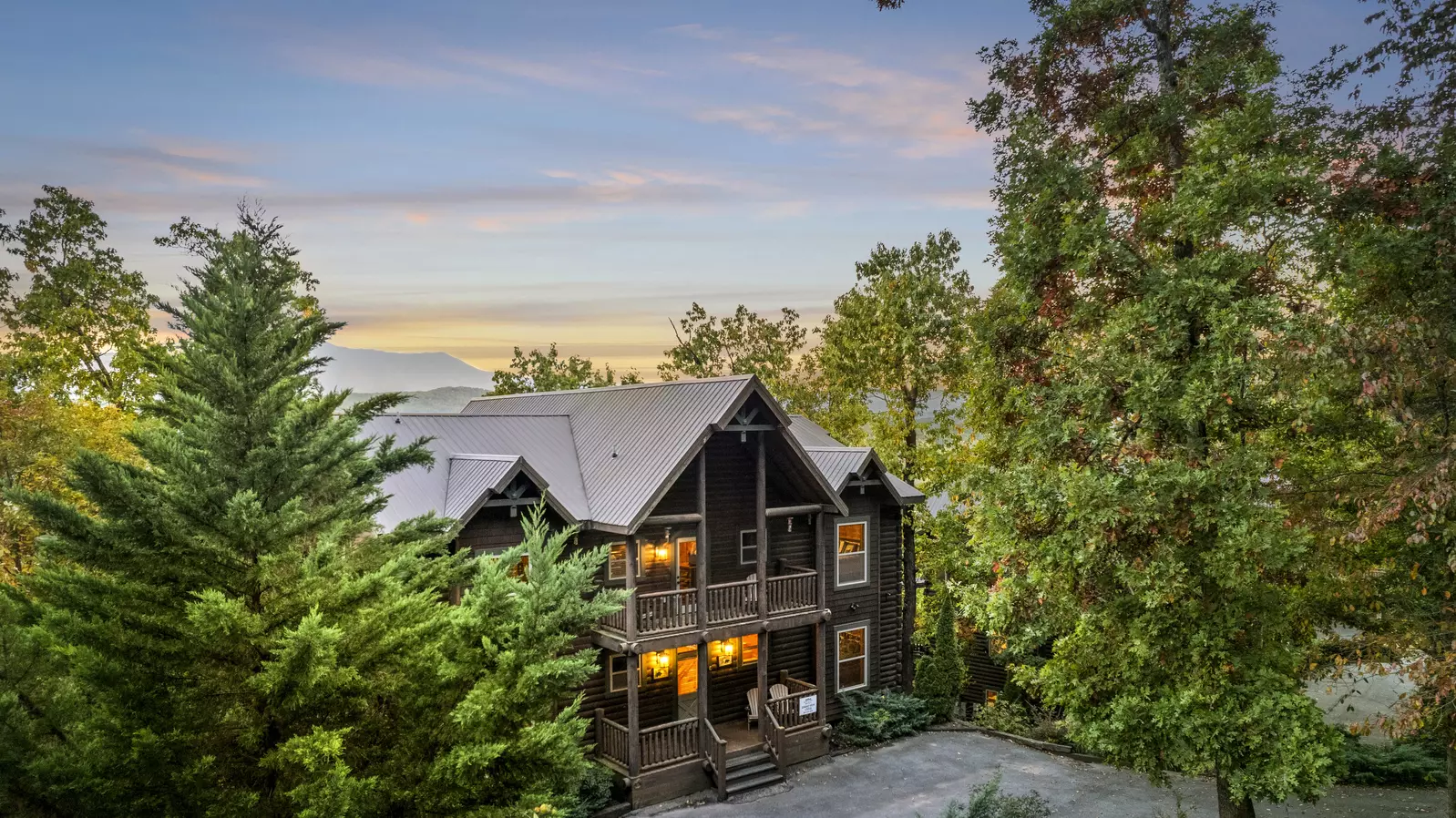 GRAND VIEW LODGE