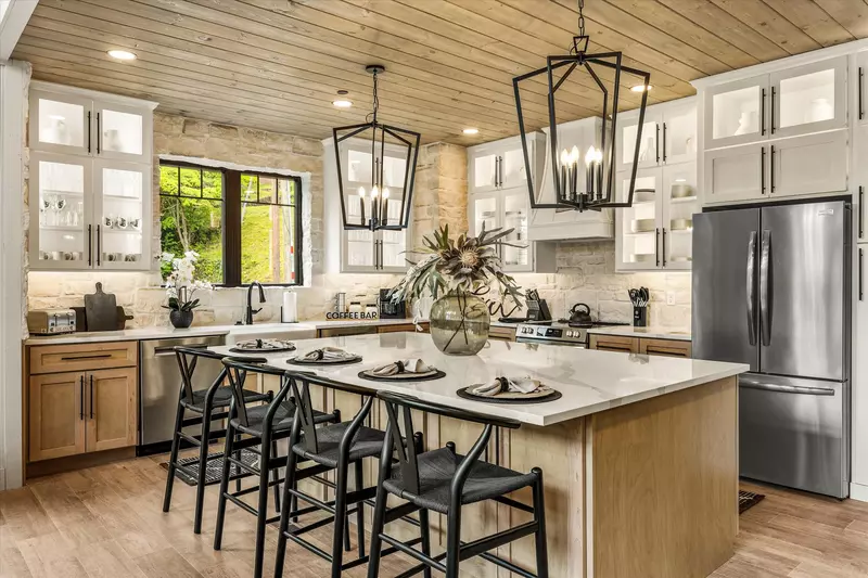 GREYSTONE HEIGHTS LODGE