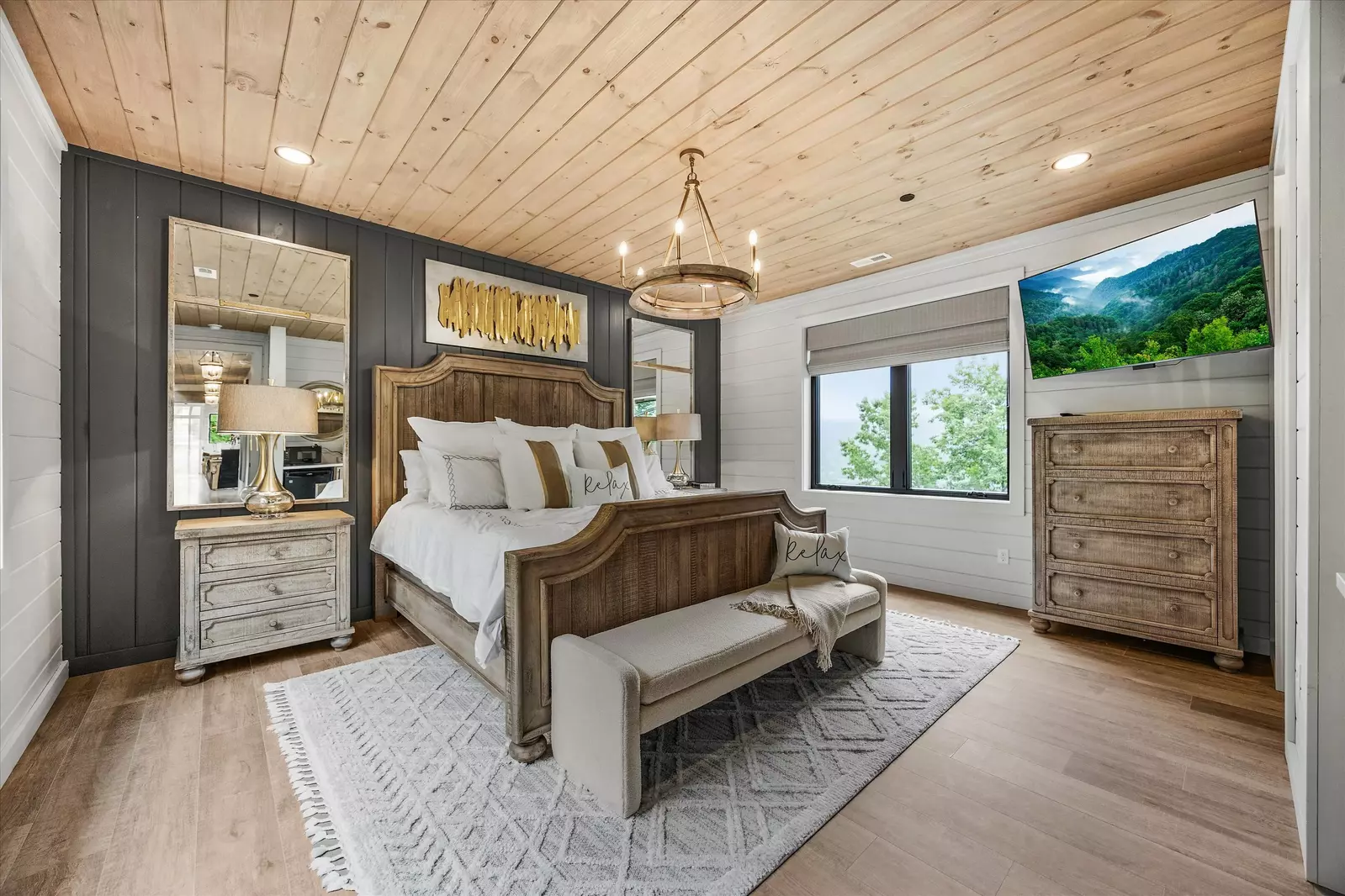 GREYSTONE HEIGHTS LODGE