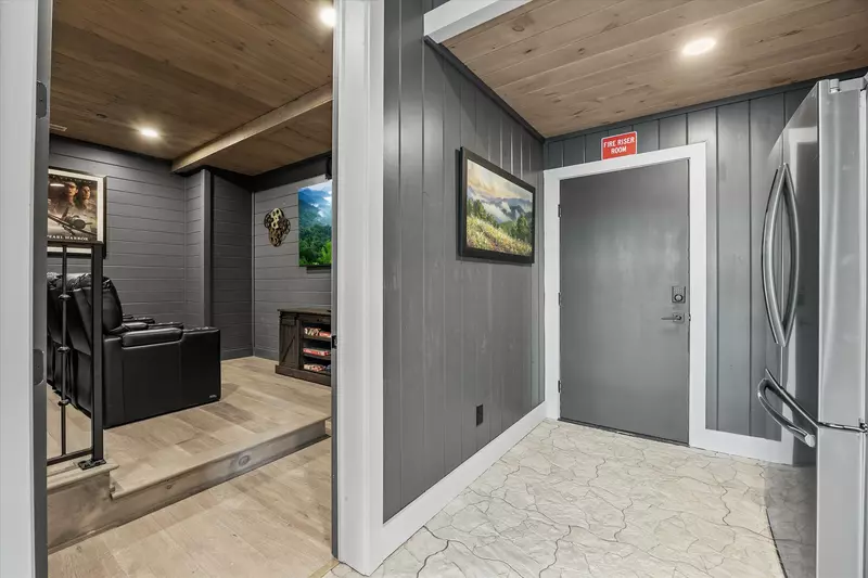 GREYSTONE HEIGHTS LODGE