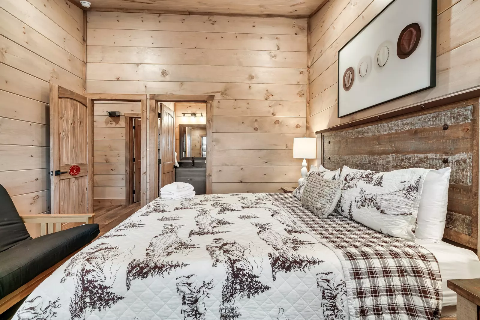 HIBERNATION LODGE