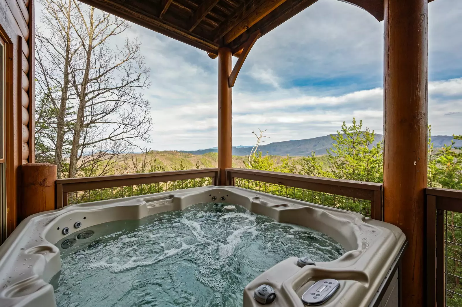 MOUNTAIN BREEZE MANOR