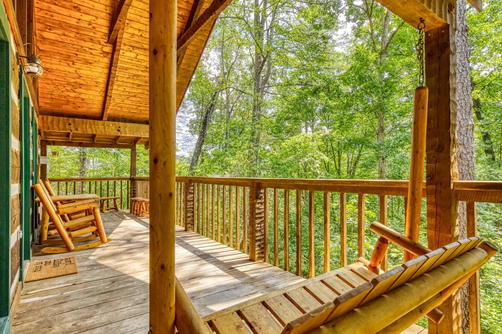 ROMANTIC HIDEAWAY