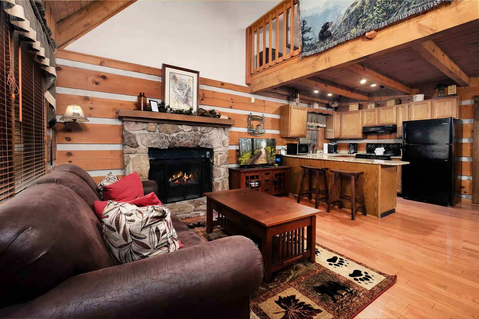THE LOON'S NEST