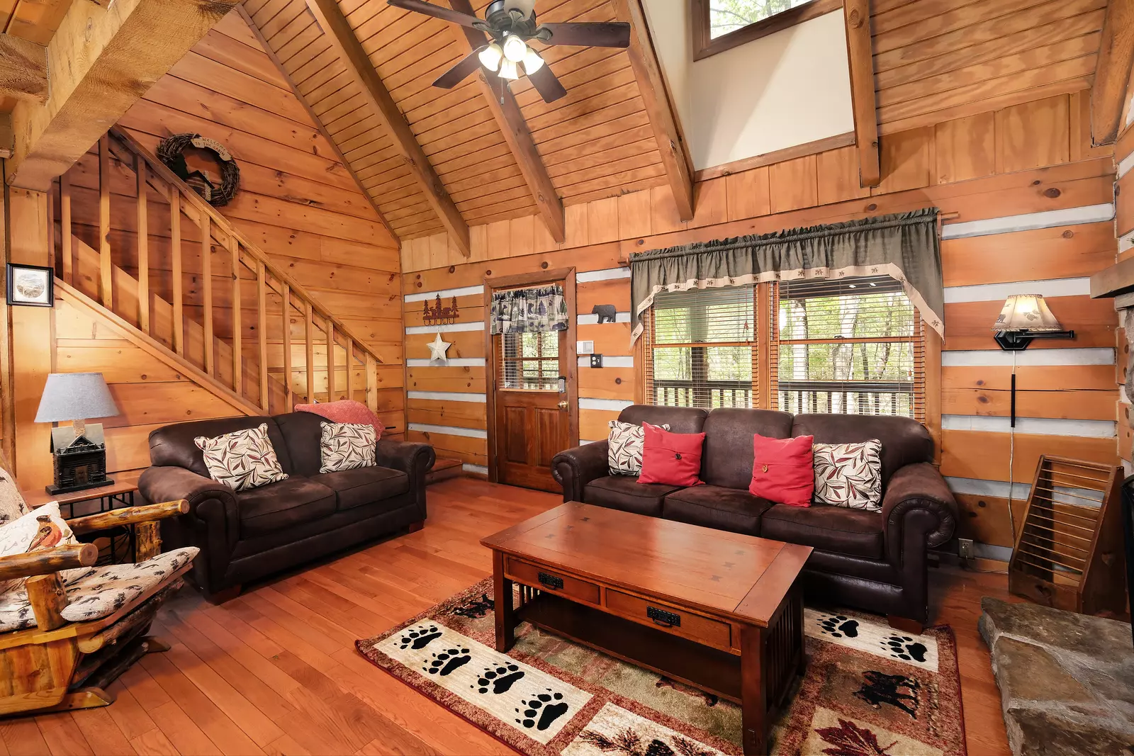 THE LOON'S NEST