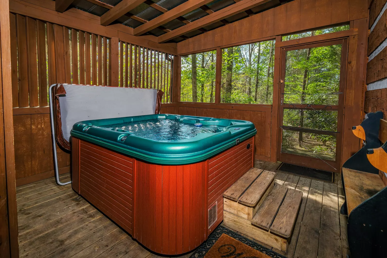 THE LOON'S NEST
