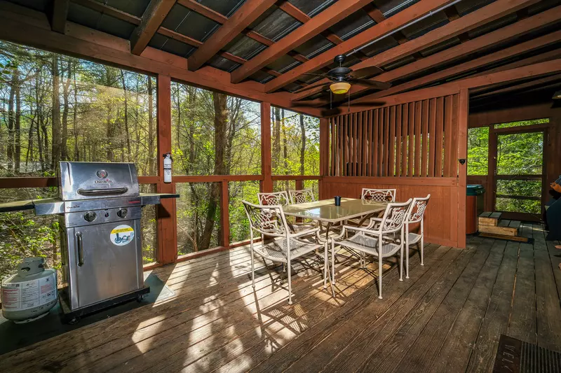 THE LOON'S NEST