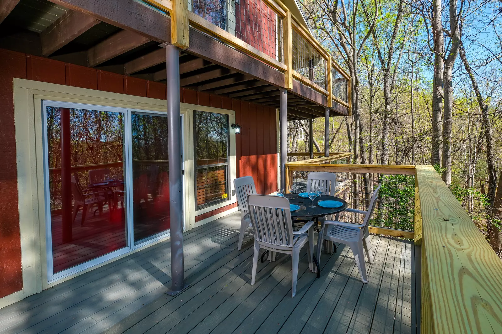 SILVER MAPLE CHALET