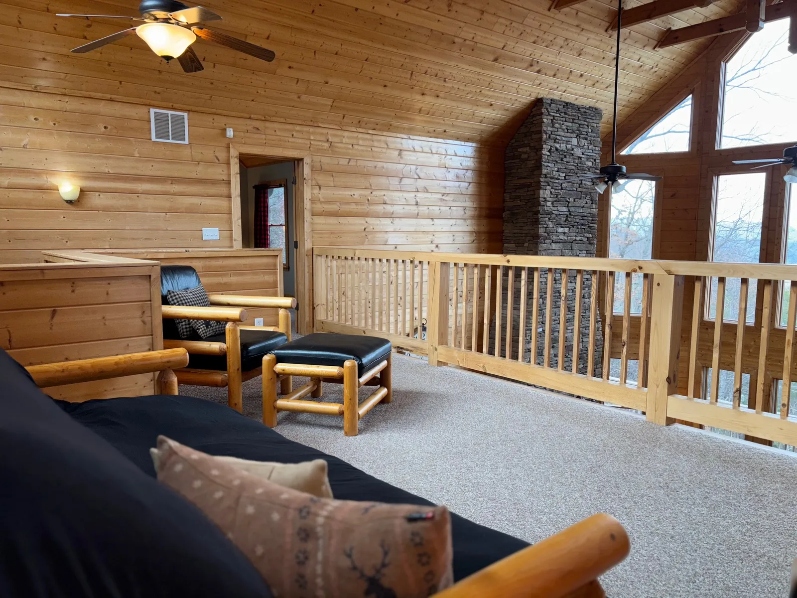 THE GOOD WOOD CABIN