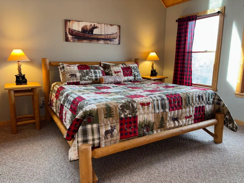 THE GOOD WOOD CABIN