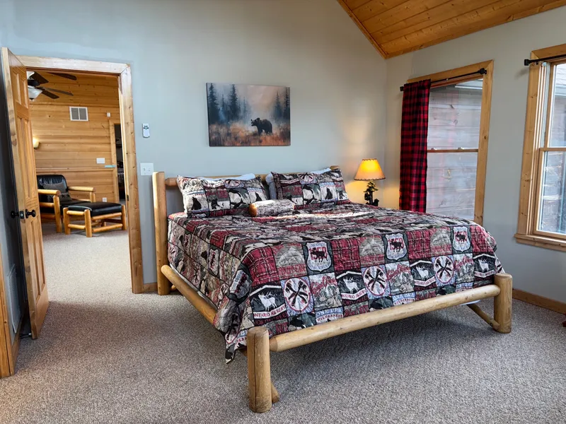 THE GOOD WOOD CABIN