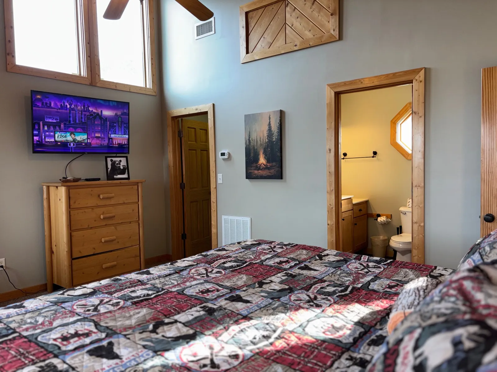 THE GOOD WOOD CABIN