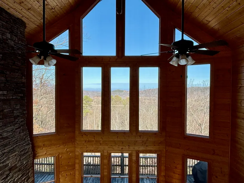 THE GOOD WOOD CABIN