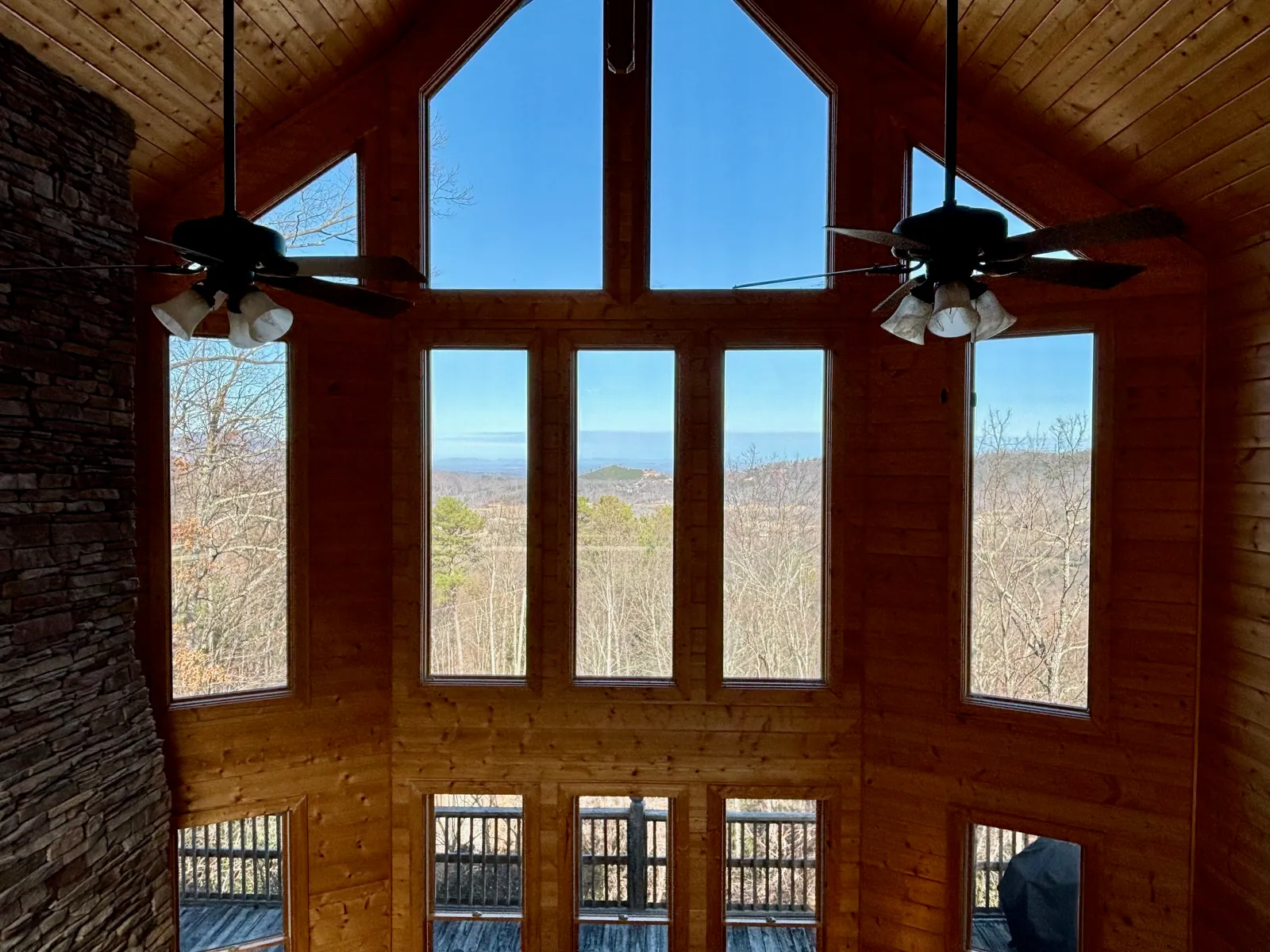 THE GOOD WOOD CABIN