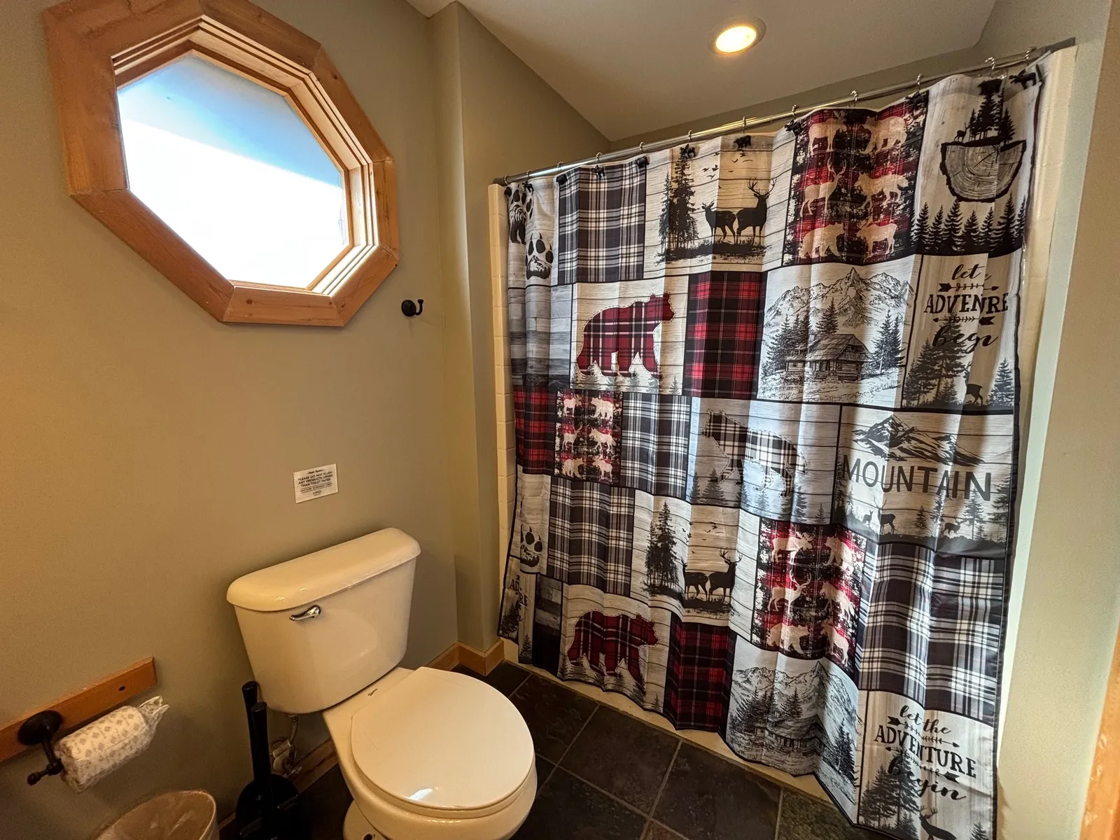 THE GOOD WOOD CABIN