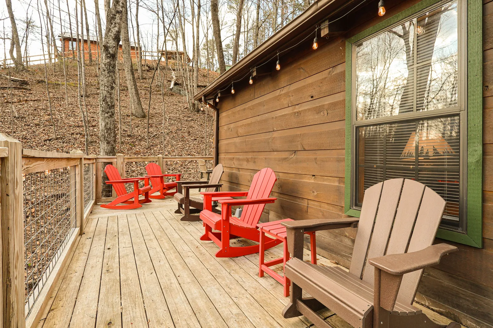 GOOD AURA CABIN