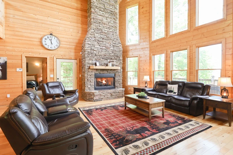 THE GOOD WOOD CABIN