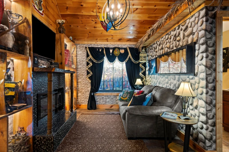 PIMALAI LODGE