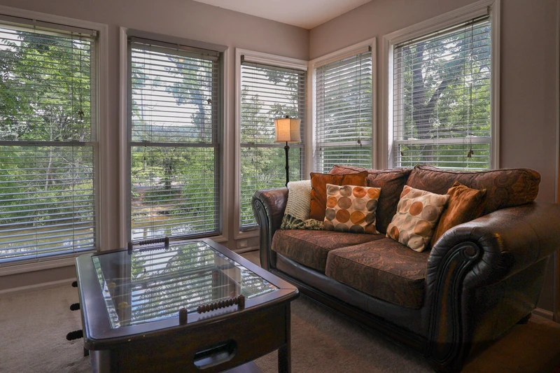 RIVERFRONT CHALET