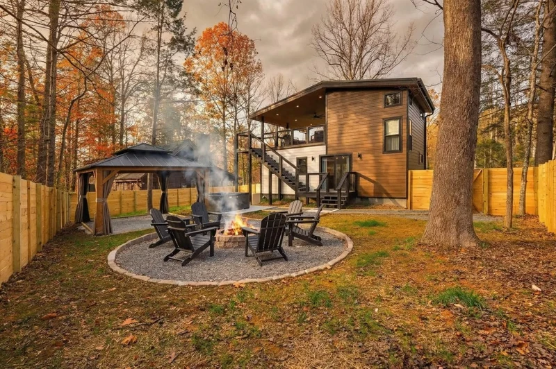 Smoky Mountain Latitude