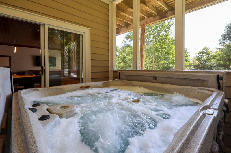SUNSTONE LODGE