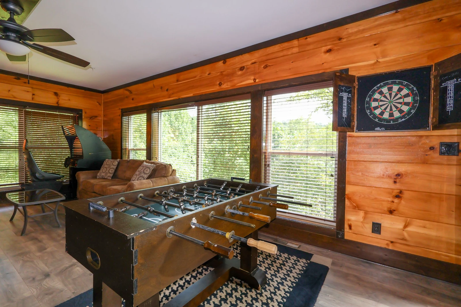 POOL VIEW LODGE