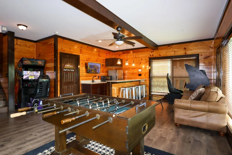 POOL VIEW LODGE