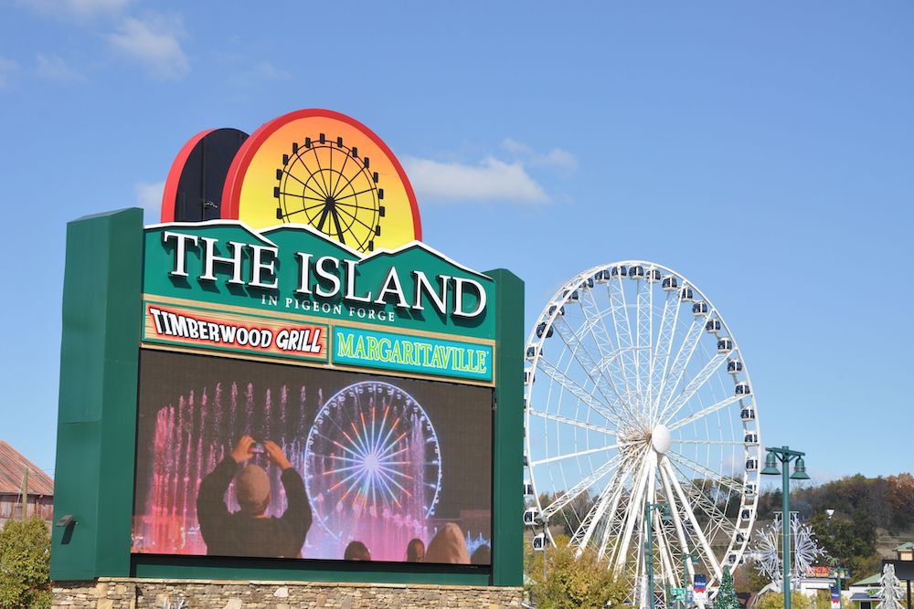 3 Reasons Why You Will Love Coming to The Island in Pigeon Forge