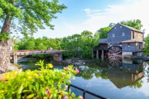 the old mill pigeon forge restaurant